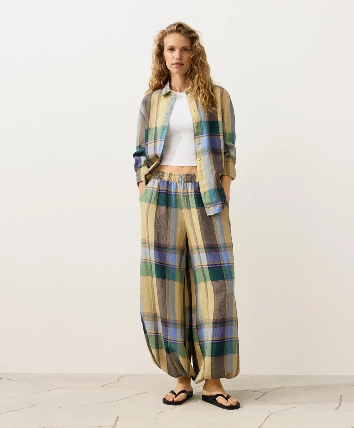 100 % Leinen, reguläre Passform, kariertes Hemd 100 % Leinen, reguläre Passform, kariertes Hemd