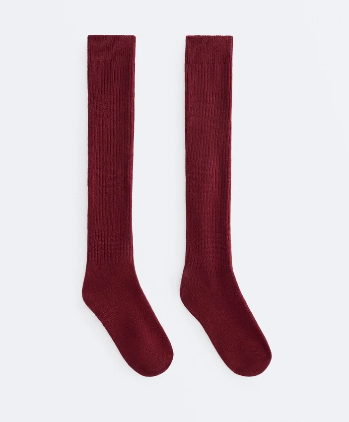 18 % Kaschmir, 13 % Wolle, lange Socken 18 % Kaschmir, 13 % Wolle, lange Socken