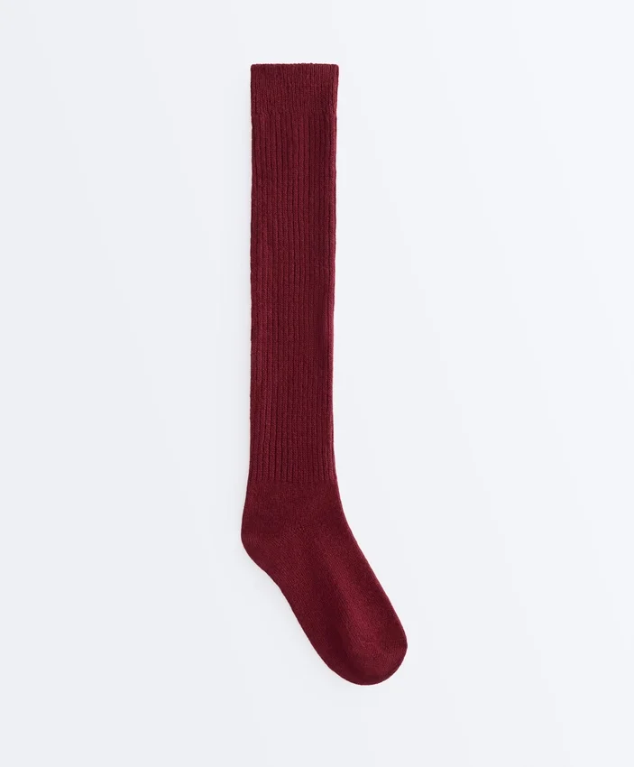 18 % Kaschmir, 13 % Wolle, lange Socken 18 % Kaschmir, 13 % Wolle, lange Socken