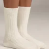 2 Paar klassische gerippte Socken