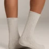 2 Paar klassische gerippte Socken