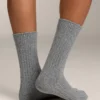 2 Paar klassische gerippte Socken 2 Paar klassische gerippte Socken