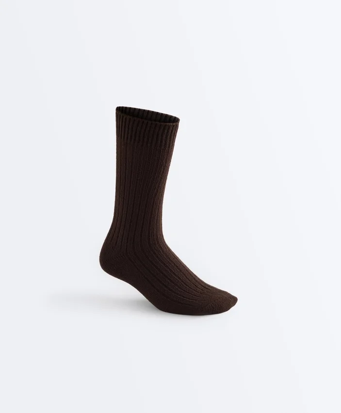 2 Paar klassische gerippte Socken 2 Paar klassische gerippte Socken