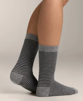 2 Paar klassische Socken aus 55 % Modal und 10 % Kaschmir
