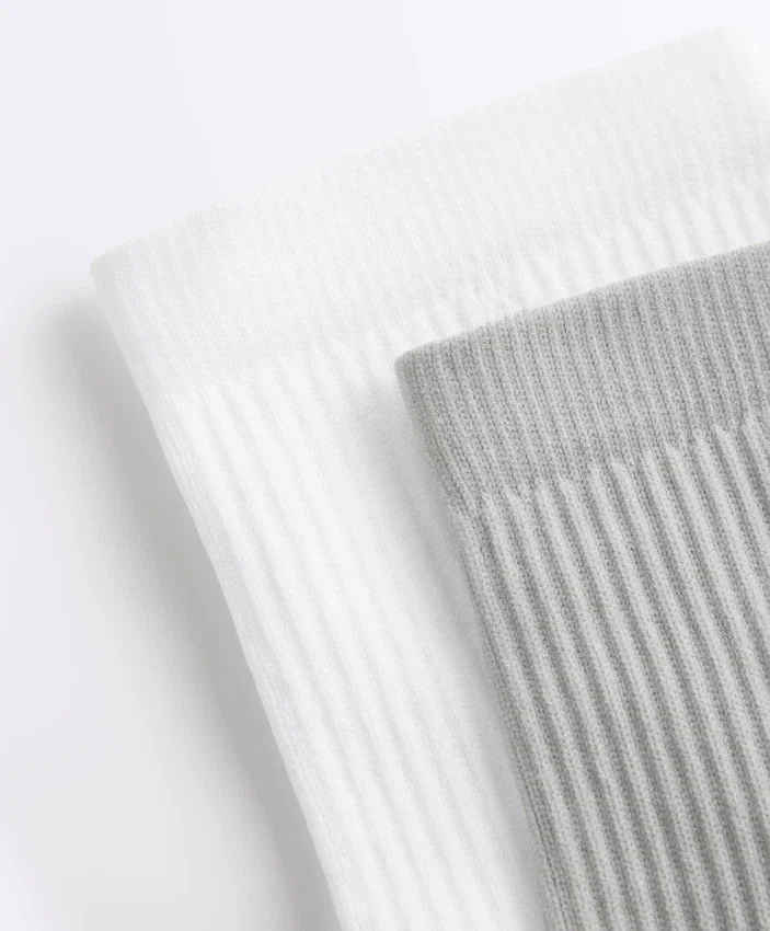 2 Paar kurze Laufsocken aus Polyamidmischung 2 Paar kurze Laufsocken aus Polyamidmischung