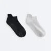 2 Paar Sneaker-Socken aus Polyamid-Mischung für Yoga und Pilates 2 Paar Sneaker-Socken aus Polyamid-Mischung für Yoga und Pilates