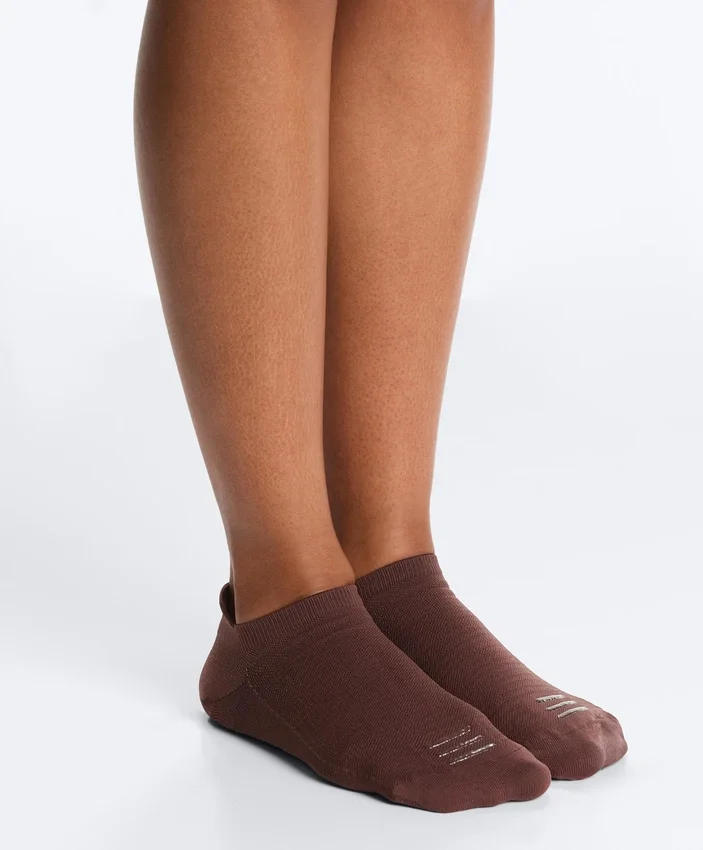 2 Paar Sneaker-Socken aus Polyamid-Mischung für Yoga und Pilates 2 Paar Sneaker-Socken aus Polyamid-Mischung für Yoga und Pilates