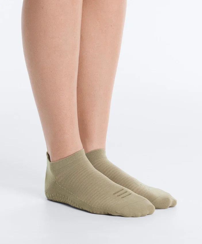 2 Paar Sneaker-Socken aus Polyamid-Mischung für Yoga und Pilates 2 Paar Sneaker-Socken aus Polyamid-Mischung für Yoga und Pilates