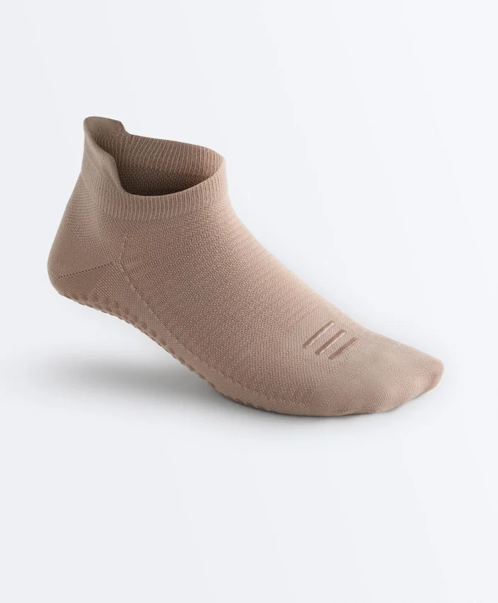 2 Paar Sneaker-Socken aus Polyamid-Mischung für Yoga und Pilates 2 Paar Sneaker-Socken aus Polyamid-Mischung für Yoga und Pilates