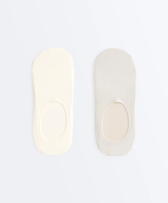 2 Paar unsichtbare, gerippte Mikrofaser-Socken mit hohem Schaft 2 Paar unsichtbare, gerippte Mikrofaser-Socken mit hohem Schaft