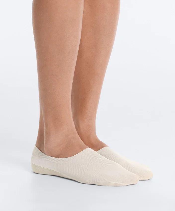 2 Paar unsichtbare, gerippte Mikrofaser-Socken mit hohem Schaft 2 Paar unsichtbare, gerippte Mikrofaser-Socken mit hohem Schaft