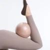 2 Paar unsichtbare Yoga- und Pilates-Socken aus Baumwollmischung mit gekreuztem Riemen 2 Paar unsichtbare Yoga- und Pilates-Socken aus Baumwollmischung mit gekreuztem Riemen