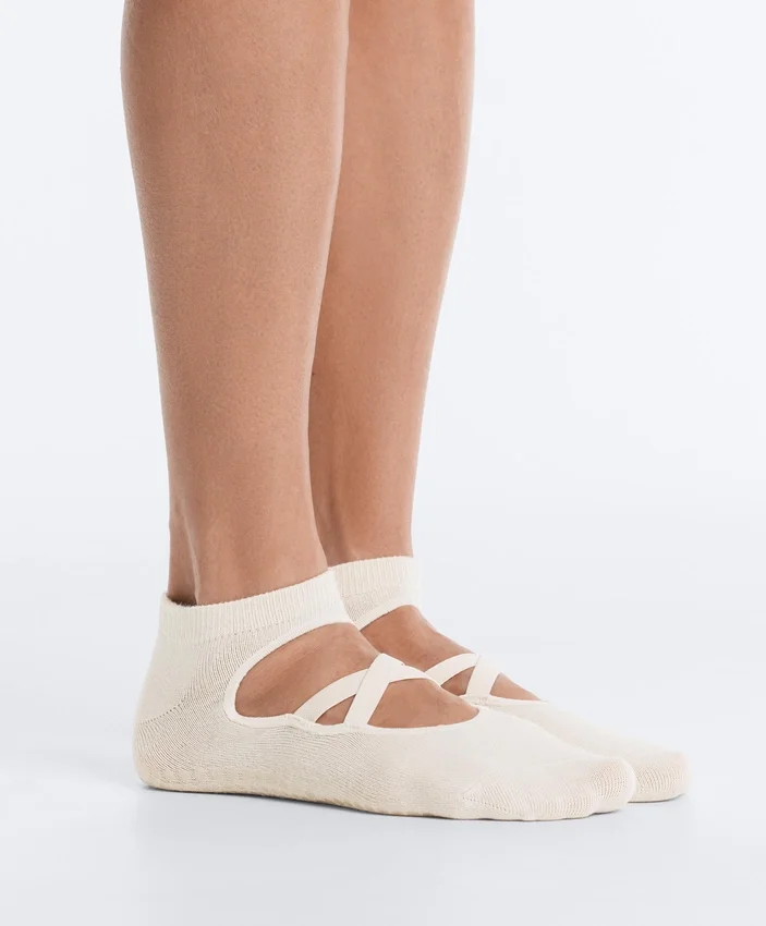 2 Paar Yoga- und Pilates-Socken aus Baumwollmischung mit gekreuzten Bändern 2 Paar Yoga- und Pilates-Socken aus Baumwollmischung mit gekreuzten Bändern