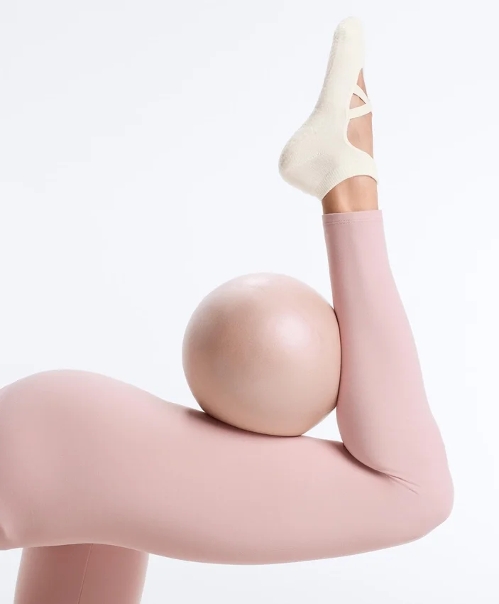 2 Paar Yoga- und Pilates-Socken aus Baumwollmischung mit gekreuzten Bändern 2 Paar Yoga- und Pilates-Socken aus Baumwollmischung mit gekreuzten Bändern
