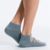 2 Paar Yoga- und Pilates-Socken aus Baumwollmischung mit gekreuzten Bändern 2 Paar Yoga- und Pilates-Socken aus Baumwollmischung mit gekreuzten Bändern