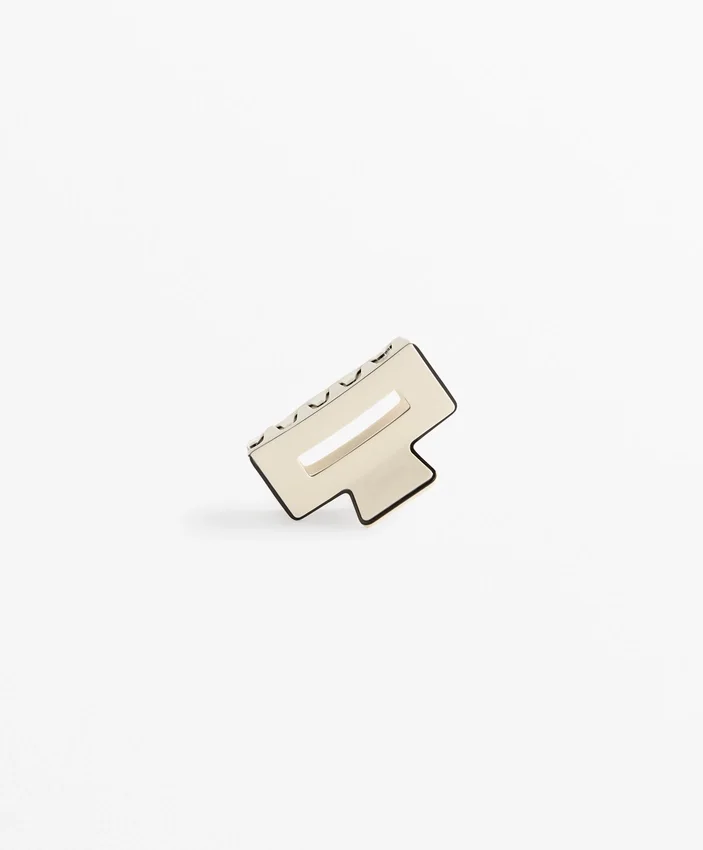 2 quadratische Haarschmuck-Spangen mit Paspel 2 quadratische Haarschmuck-Spangen mit Paspel