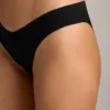 3 klassische Bikinis-Slips aus nahtloser Polyamidmischung mit V-Ausschnitt 3 klassische Bikinis-Slips aus nahtloser Polyamidmischung mit V-Ausschnitt