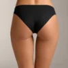 3 klassische Bikinis-Slips aus nahtloser Polyamidmischung mit V-Ausschnitt 3 klassische Bikinis-Slips aus nahtloser Polyamidmischung mit V-Ausschnitt