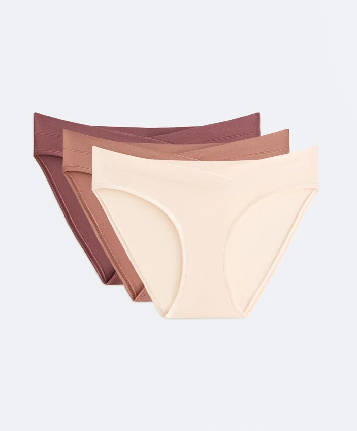 3 klassische Slips aus Modal-Mischung mit V-Ausschnitt 3 klassische Slips aus Modal-Mischung mit V-Ausschnitt