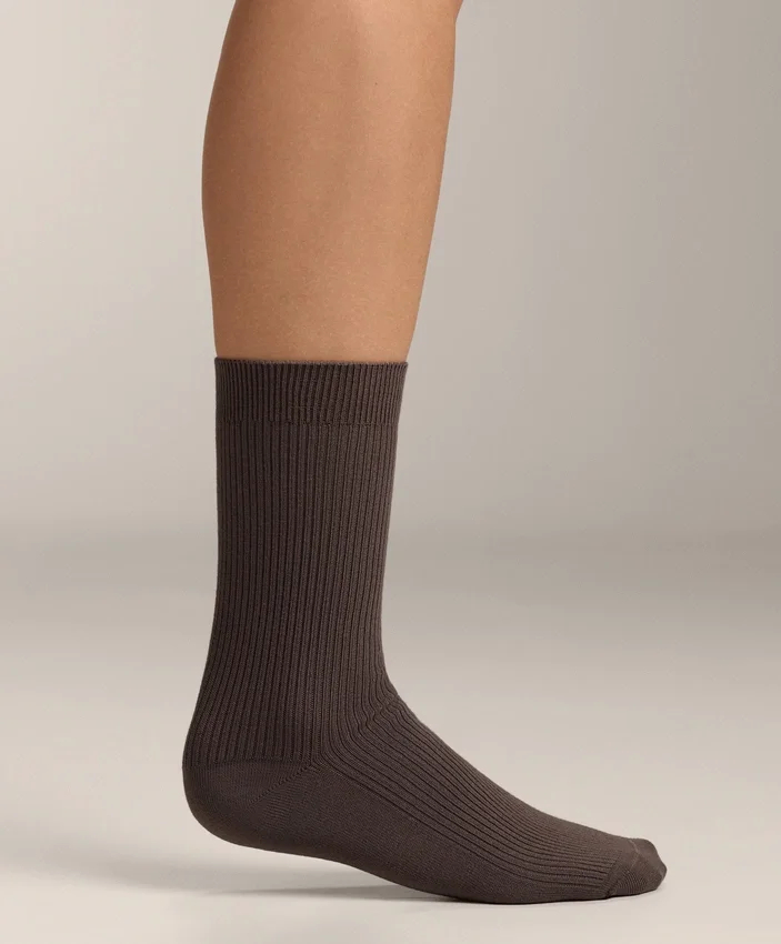3 Paar klassische Socken aus Baumwollmischung 3 Paar klassische Socken aus Baumwollmischung