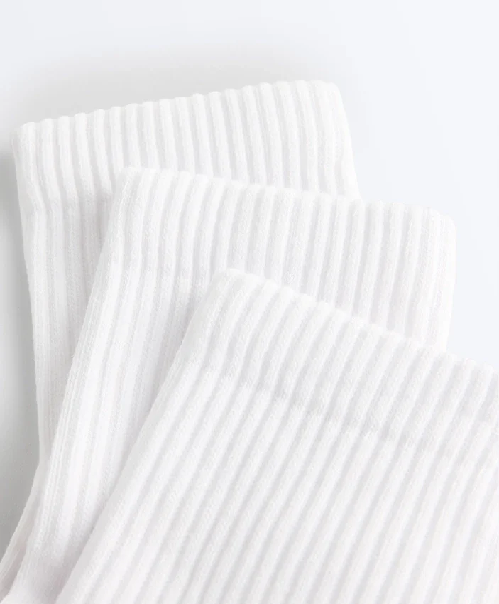 3 Paar Sport-Socken aus Baumwollmischung 3 Paar Sport-Socken aus Baumwollmischung