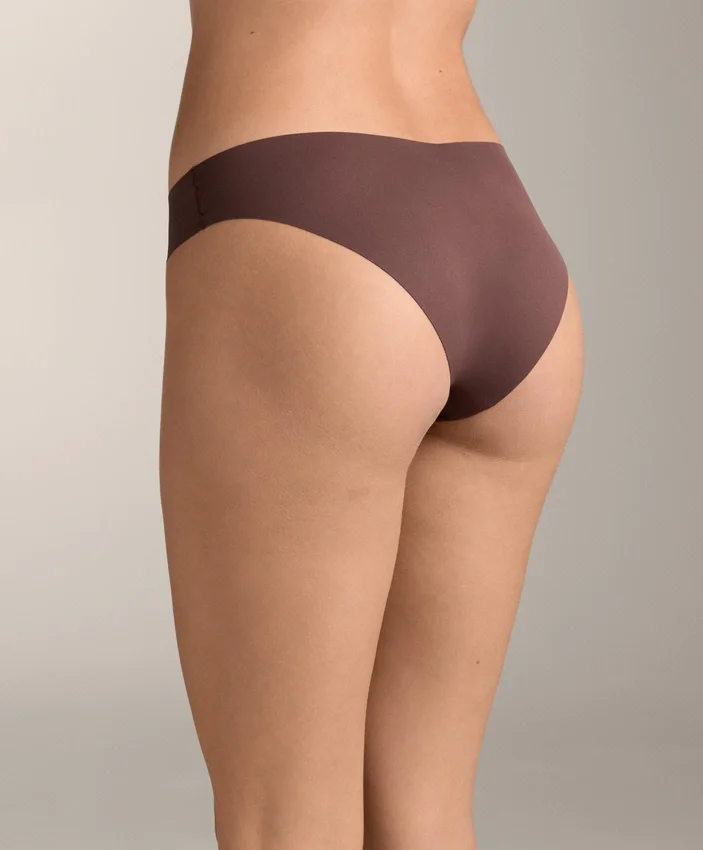 3 unsichtbare, lasergeschnittene Bikinis-Slips aus Polyamid-Mischgewebe mit V-Ausschnitt 3 unsichtbare, lasergeschnittene Bikinis-Slips aus Polyamid-Mischgewebe mit V-Ausschnitt