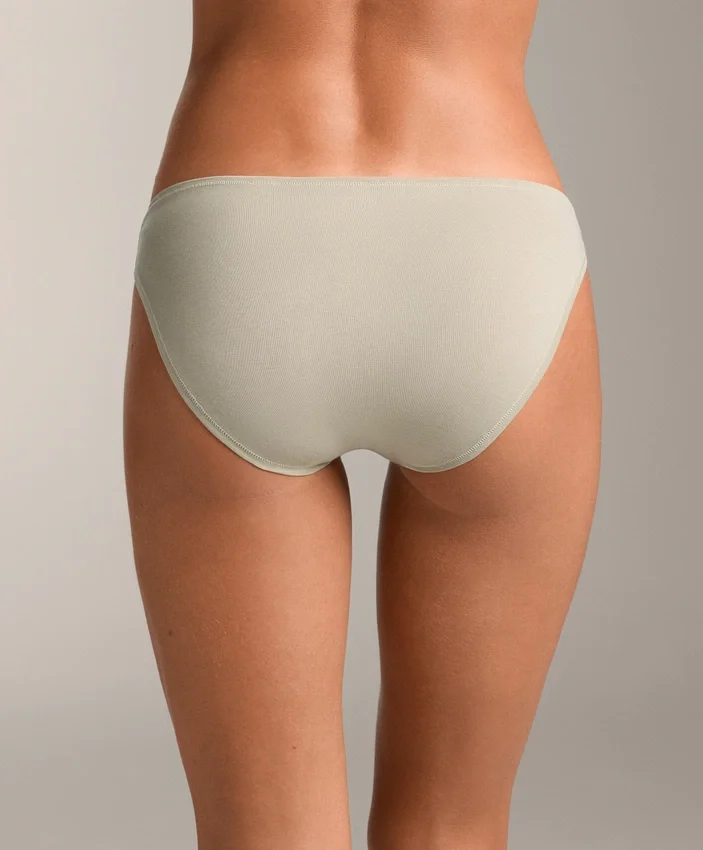 5 klassische Slips aus Baumwollmischung 5 klassische Slips aus Baumwollmischung