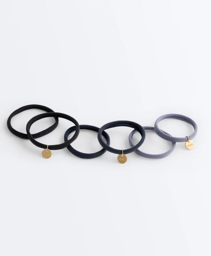 6 Haargummis mit Oysho-Plakette 6 Haargummis mit Oysho-Plakette