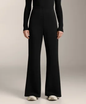 Ausgestellte Hose aus Soft Touch-Modal