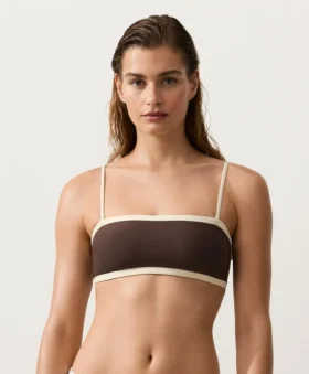 Bandeau-Bikini mit Kontrastbesatz Bandeau-Bikini mit Kontrastbesatz