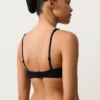 Bikinioberteil aus Piqué mit Halterneck und Bindeband Bikinioberteil aus Piqué mit Halterneck und Bindeband