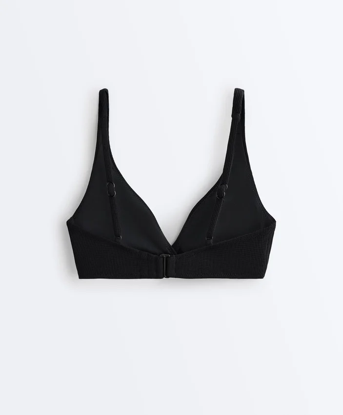 Bikinioberteil aus Piqué mit Halterneck und Bindeband Bikinioberteil aus Piqué mit Halterneck und Bindeband