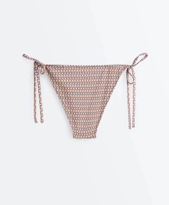 Bikinis-Slips mit mittlerer Bedeckung, Metallic-Faden-Mini-Print und Bindebändern Bikinis-Slips mit mittlerer Bedeckung, Metallic-Faden-Mini-Print und Bindebändern