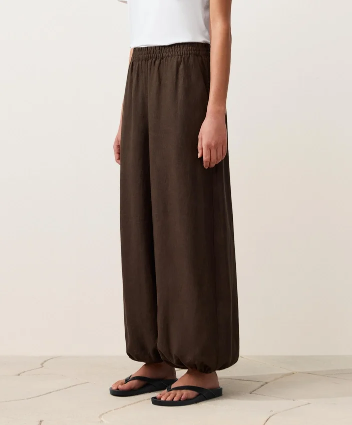 Bloomer-Hose aus 100 % Leinen Bloomer-Hose aus 100 % Leinen
