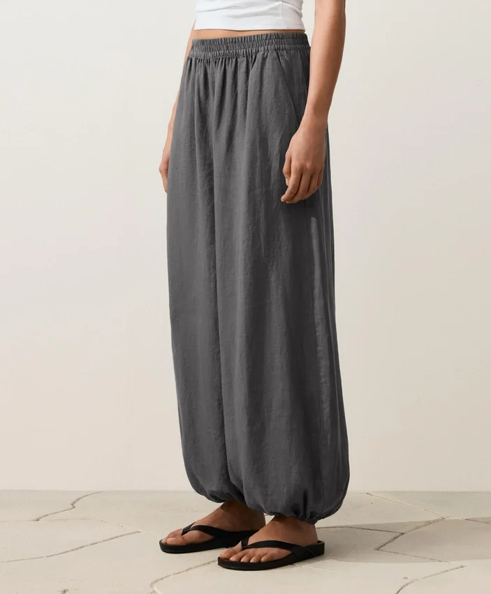 Bloomer-Hose aus 100 % Leinen Bloomer-Hose aus 100 % Leinen