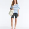 Boxy T-Shirt aus Baumwollmischung mit kurzen Ärmeln Boxy T-Shirt aus Baumwollmischung mit kurzen Ärmeln