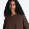 Boxy T-Shirt aus Baumwollmischung mit kurzen Ärmeln Boxy T-Shirt aus Baumwollmischung mit kurzen Ärmeln