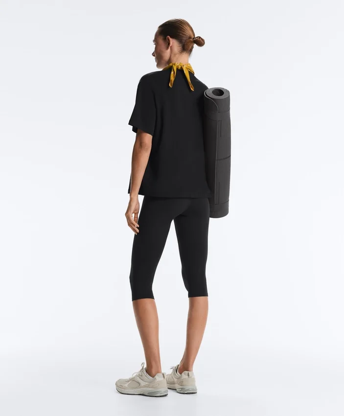 Boxy T-Shirt aus Baumwollmischung mit kurzen Ärmeln Boxy T-Shirt aus Baumwollmischung mit kurzen Ärmeln