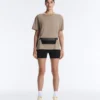 Boxy T-Shirt aus Baumwollmischung mit kurzen Ärmeln und Slogan Boxy T-Shirt aus Baumwollmischung mit kurzen Ärmeln und Slogan