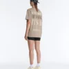 Boxy T-Shirt aus Baumwollmischung mit kurzen Ärmeln und Slogan Boxy T-Shirt aus Baumwollmischung mit kurzen Ärmeln und Slogan