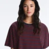 Boxy T-Shirt aus Baumwollmischung mit kurzen Ärmeln und Streifenmuster Boxy T-Shirt aus Baumwollmischung mit kurzen Ärmeln und Streifenmuster