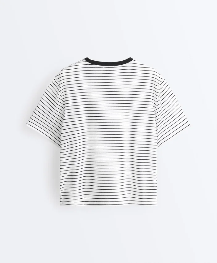 Boxy T-Shirt aus Baumwollmischung mit kurzen Ärmeln und Streifenmuster Boxy T-Shirt aus Baumwollmischung mit kurzen Ärmeln und Streifenmuster