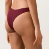 Brasilianische Bikinis mit U-Ausschnitt und Mini-Karomuster Brasilianische Bikinis mit U-Ausschnitt und Mini-Karomuster