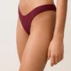 Brasilianische Bikinis mit U-Ausschnitt und Mini-Karomuster Brasilianische Bikinis mit U-Ausschnitt und Mini-Karomuster