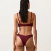 Brasilianische Bikinis mit U-Ausschnitt und Mini-Karomuster Brasilianische Bikinis mit U-Ausschnitt und Mini-Karomuster