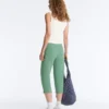 Capri-Hose aus Piqué mit Gürtelschlaufen aus Baumwolle