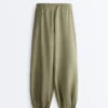 Cargo-Bloomer-Hose aus 100 % Leinen Cargo-Bloomer-Hose aus 100 % Leinen