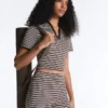 Comfortlux High-Rise Hotpants mit Streifenmuster (5 cm) Comfortlux High-Rise Hotpants mit Streifenmuster (5 cm)