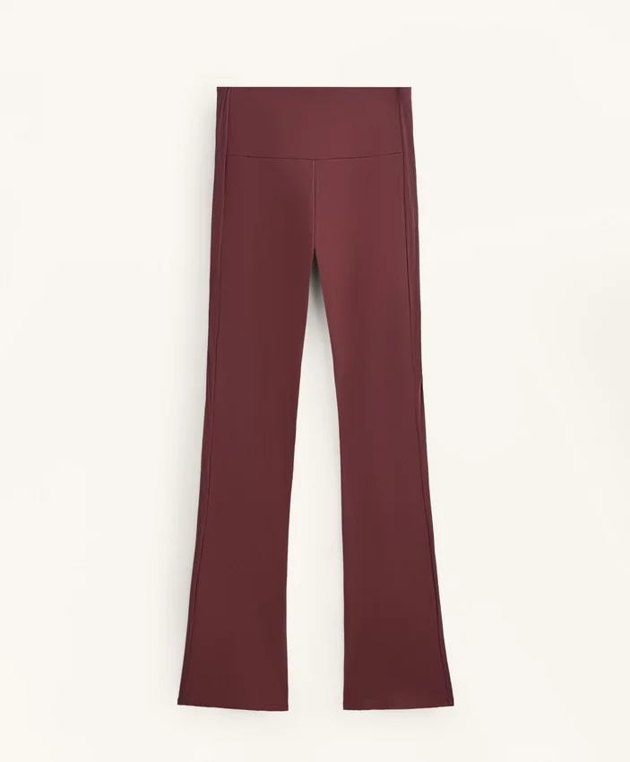 Comfortlux-Hose mit hohem Bund und ausgestelltem Bein Comfortlux-Hose mit hohem Bund und ausgestelltem Bein