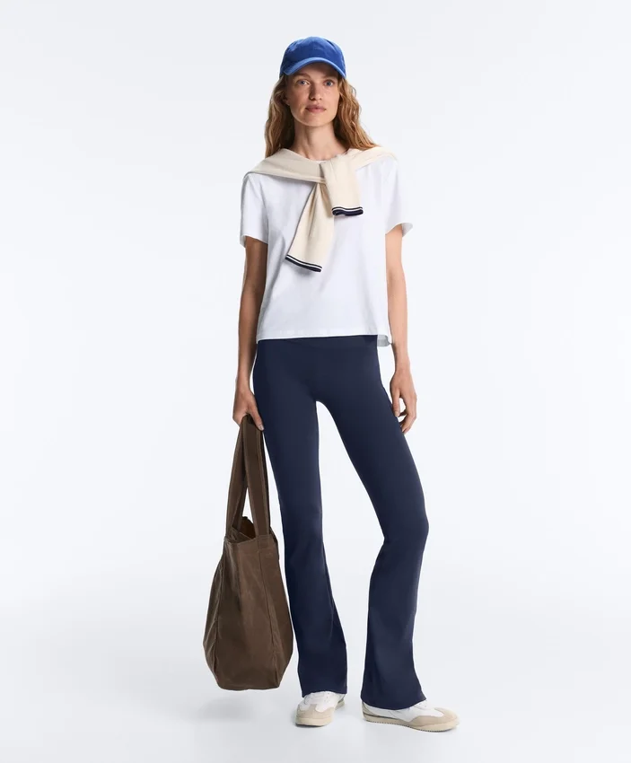 Comfortlux-Hose mit hoher Taille und ausgestelltem Bein Comfortlux-Hose mit hoher Taille und ausgestelltem Bein
